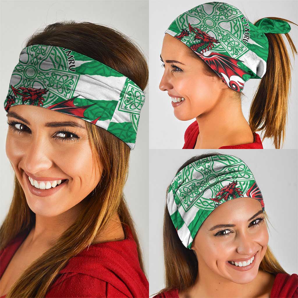 Wales Celtic Cross Neck Gaiter Cymru Am Byth Green Version LT18