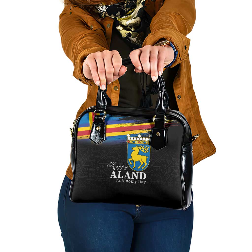 Happy Aland's Autonomy Day Shoulder Handbag Coat Of Arms LT18