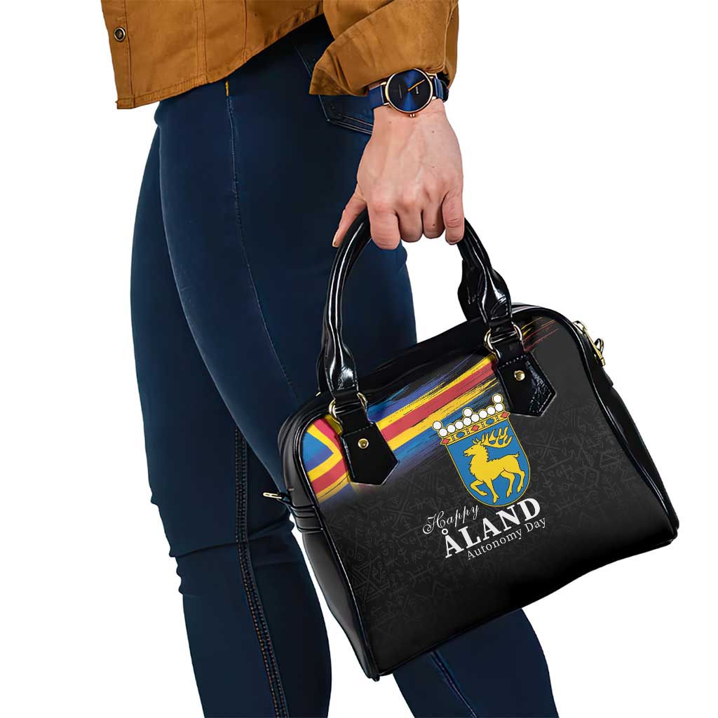 Happy Aland's Autonomy Day Shoulder Handbag Coat Of Arms LT18