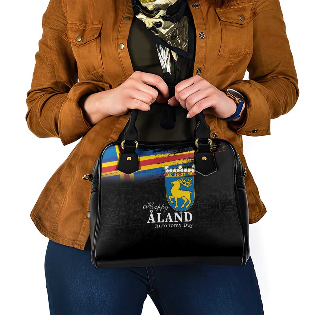 Happy Aland's Autonomy Day Shoulder Handbag Coat Of Arms LT18
