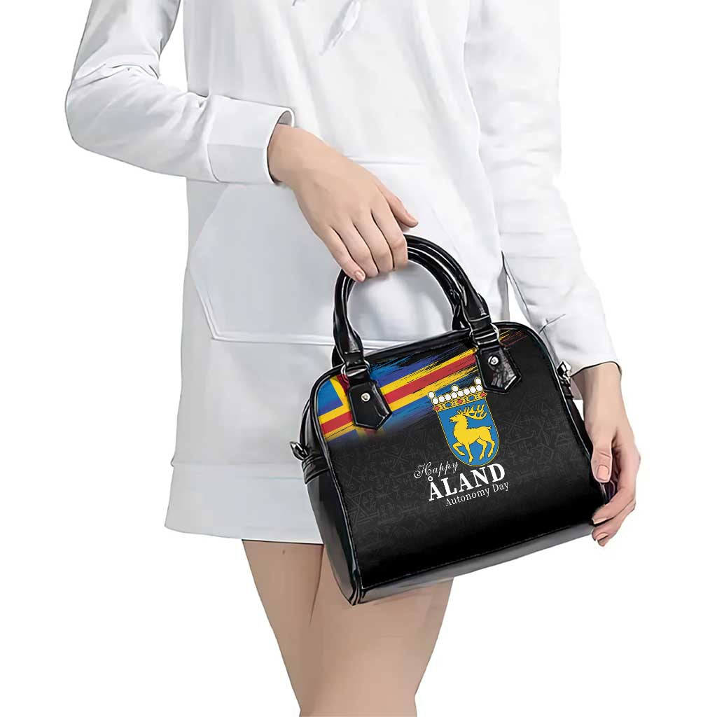 Happy Aland's Autonomy Day Shoulder Handbag Coat Of Arms LT18