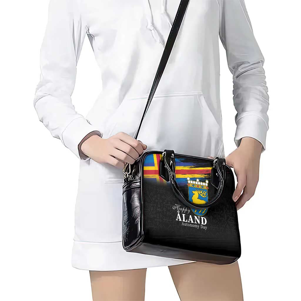Happy Aland's Autonomy Day Shoulder Handbag Coat Of Arms LT18