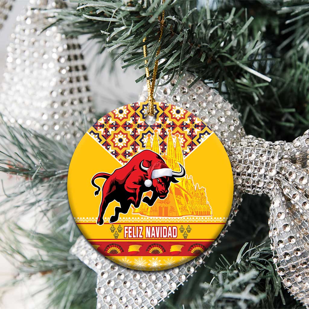 Spain Christmas Ceramic Ornament Noble Bull With Sagrada Famlia LT18