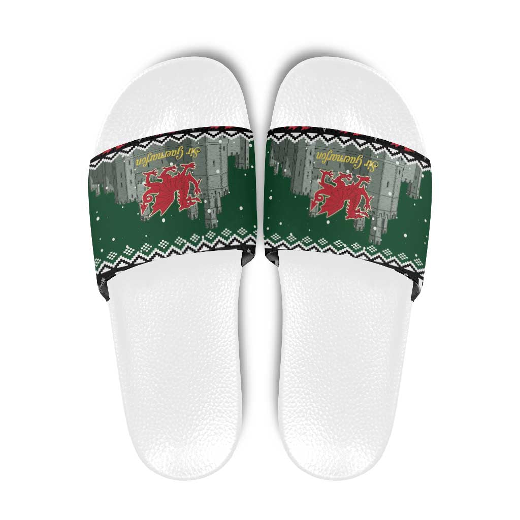 Caernarfonshire Wales Christmas Slide Sandals Caernarfon Castle Red Dragon LT19