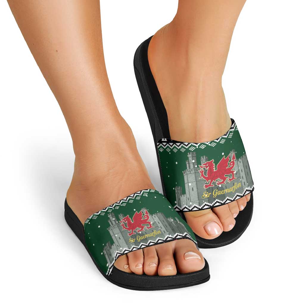 Caernarfonshire Wales Christmas Slide Sandals Caernarfon Castle Red Dragon LT19