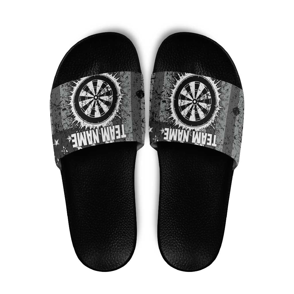 Grunge American Flag Darts Slide Sandals with Dartboard Target and Black White Stars TS04