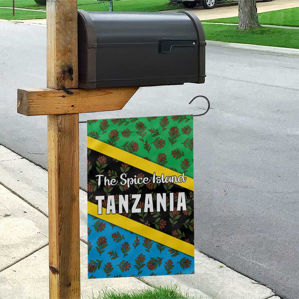 Tanzania Spice Island Garden Flag with Clove Leaf Pattern and National Flag Colors TS04
