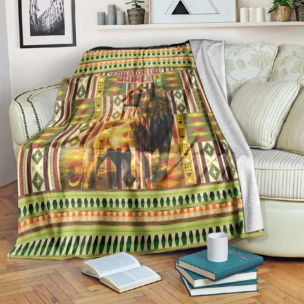 Equatorial Guinea Blanket - Lion Print and Traditional African Kente Patterns TS04