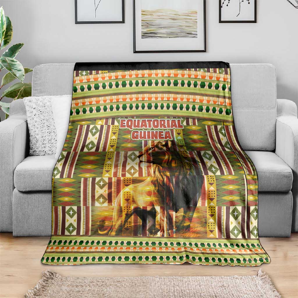Equatorial Guinea Blanket - Lion Print and Traditional African Kente Patterns TS04