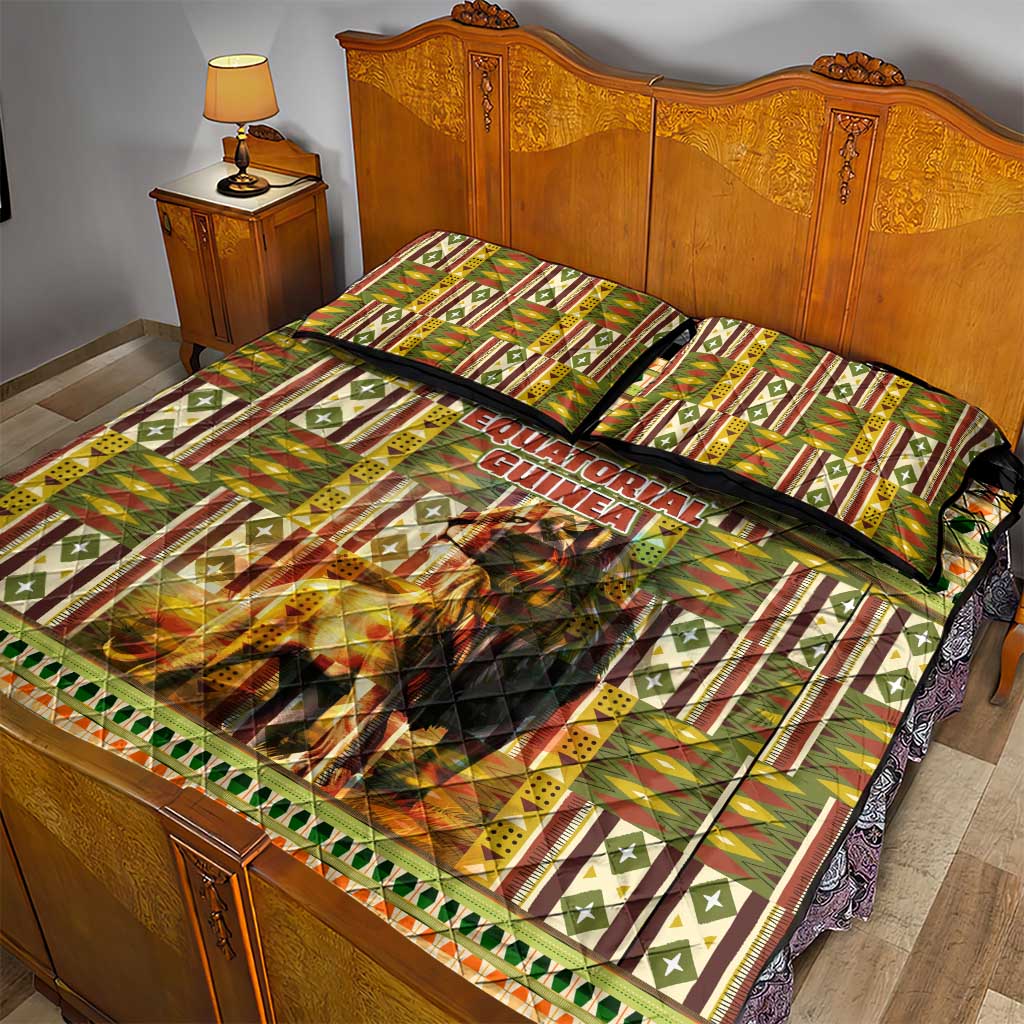 Equatorial Guinea Quilt Bed Set - Lion Print and Traditional African Kente Patterns TS04