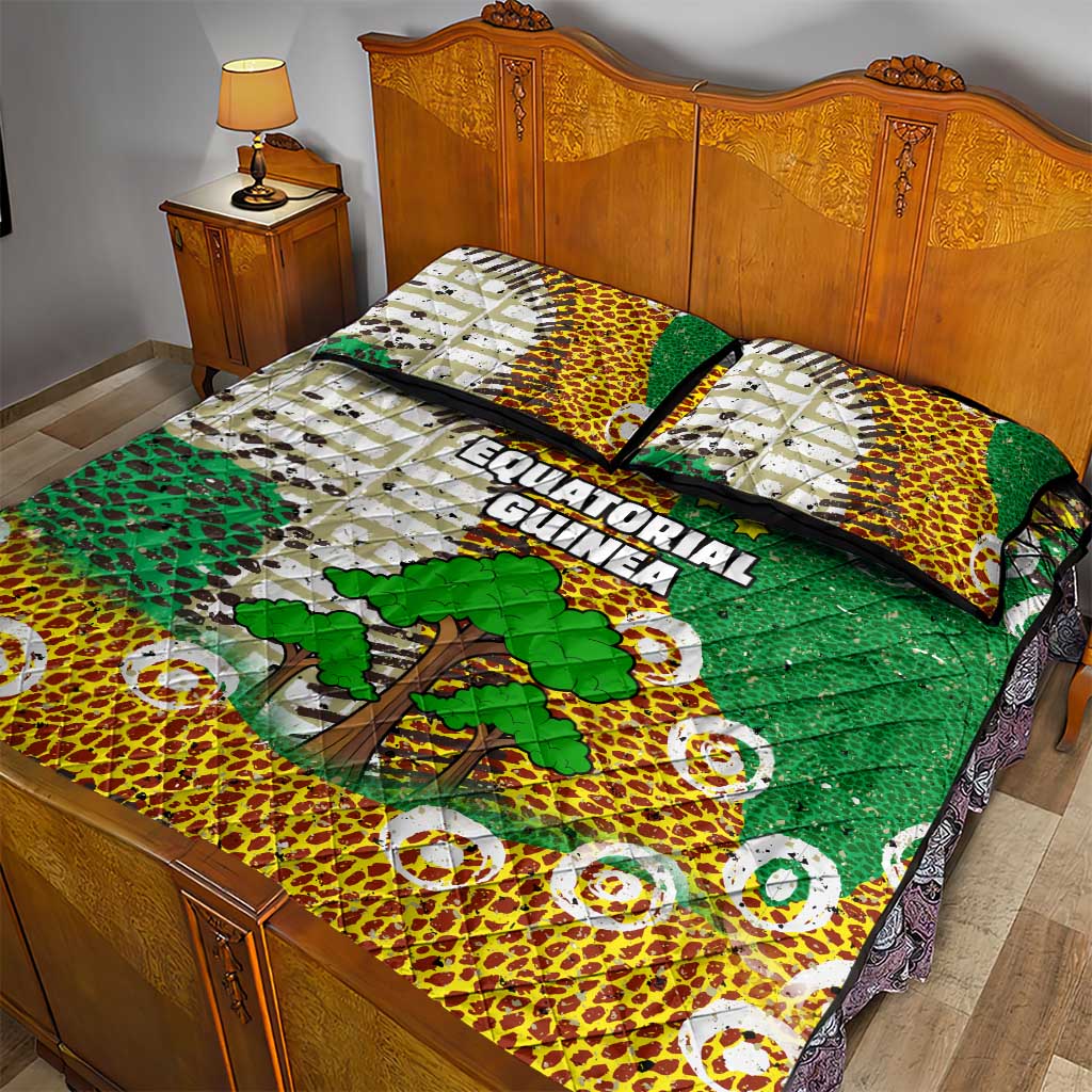 Equatorial Guinea Baobab Tree Quilt Bed Set - Tribal Patterns and Heritage Quote TS04
