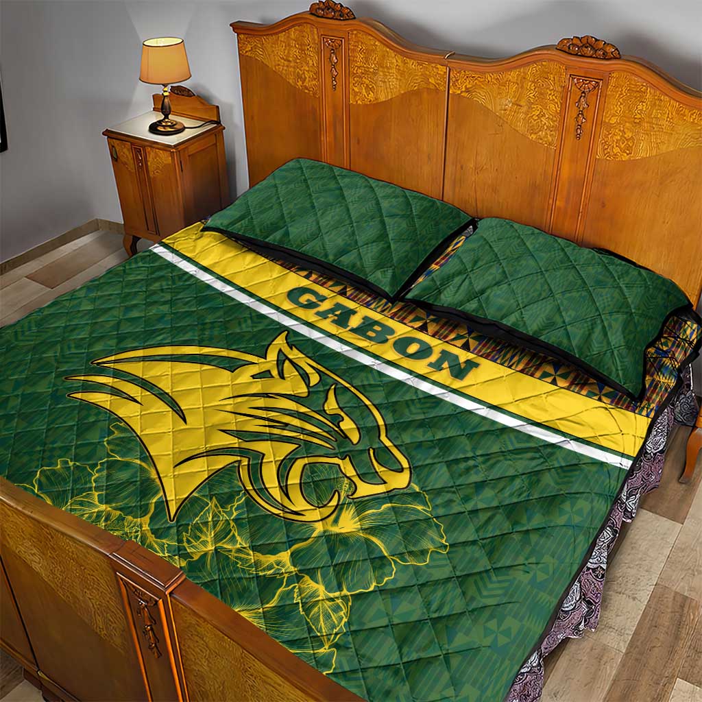 Gabon Quilt Bed Set - Tribal Print and Fierce Panther Graphic in National Flag Colors TS04