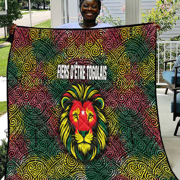 Togo Quilt Red Lion Head Design and Traditional African Pattern TS04