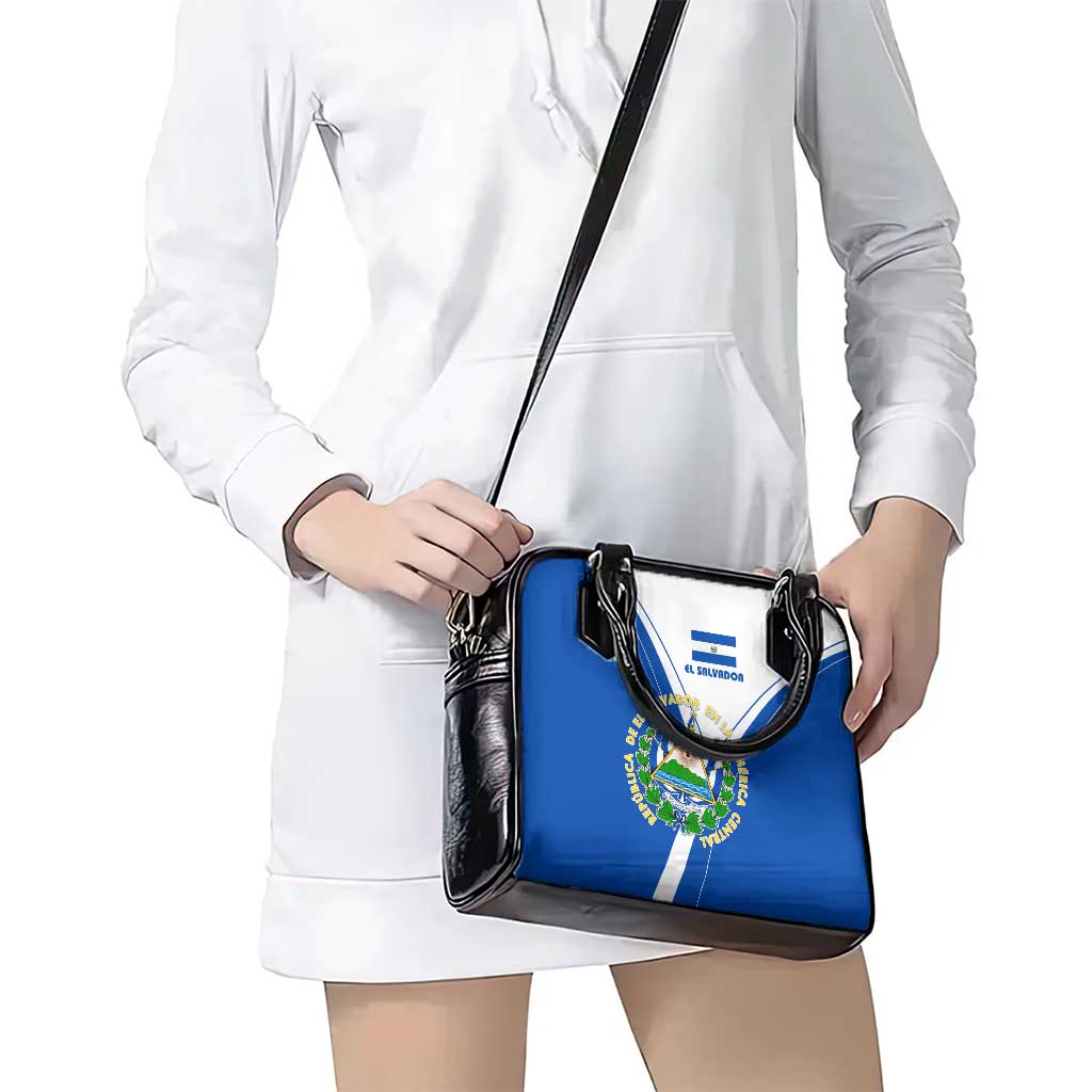 El Salvador National Flag Shoulder Handbag with Coat of Arms and Blue White Stripes Design TS04