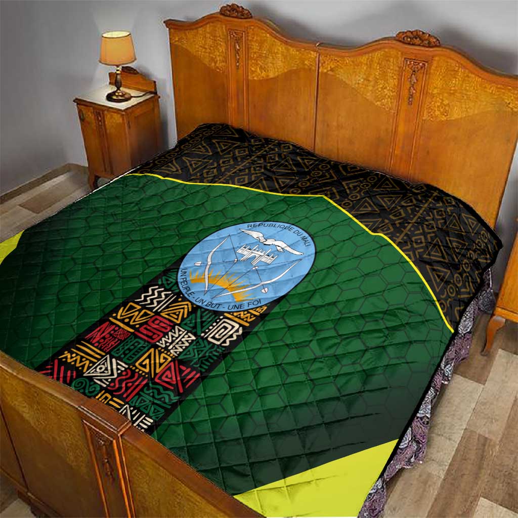 Mali Map Quilt Vulture in Gliding Flight - African Patterns Design TS04