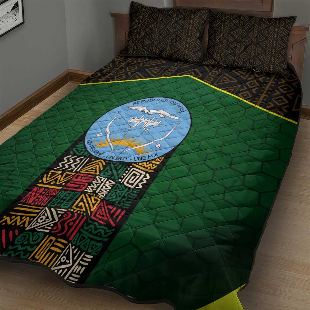 Mali Map Quilt Bed Set Vulture in Gliding Flight - African Patterns Design TS04
