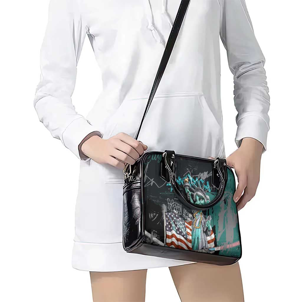 Street Art Liberty Shoulder Handbag with Graffiti Print and Cartoon Statue of Liberty TS04