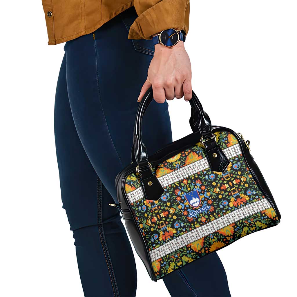 Slovenia Folk Art Shoulder Handbag Bright Floral Pattern with National Crest Emblem TS04