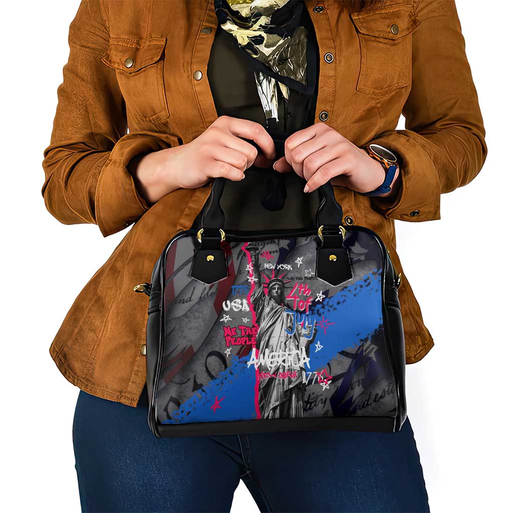 4th of July Graffiti Shoulder Handbag with Statue of Liberty and American Independence Street Art Design TS04