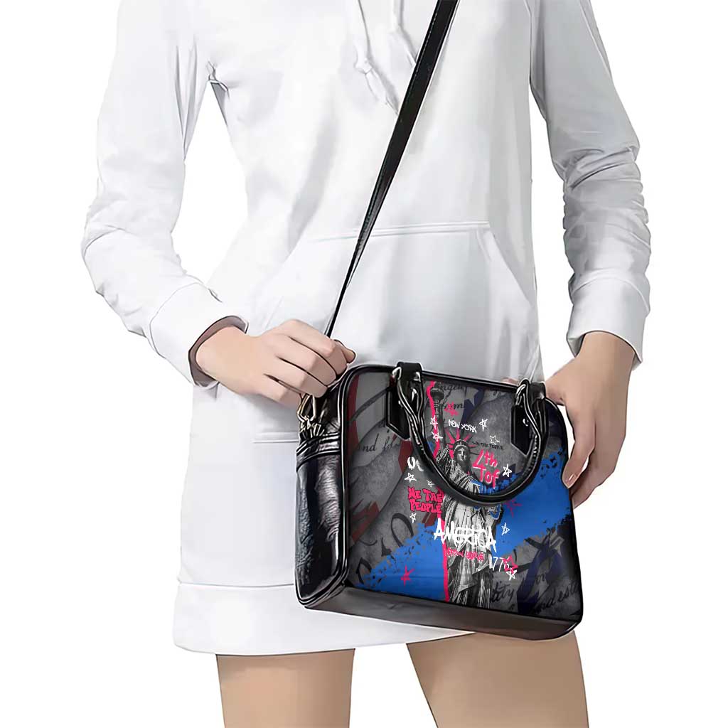 4th of July Graffiti Shoulder Handbag with Statue of Liberty and American Independence Street Art Design TS04