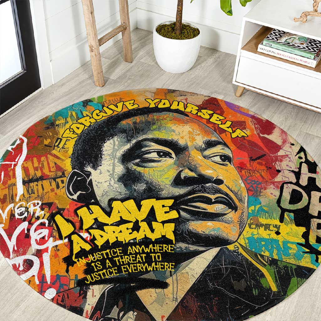 Martin Luther King Graffiti Afro Round Carpet Colorful Spray Paint Quotes and Crown TS04