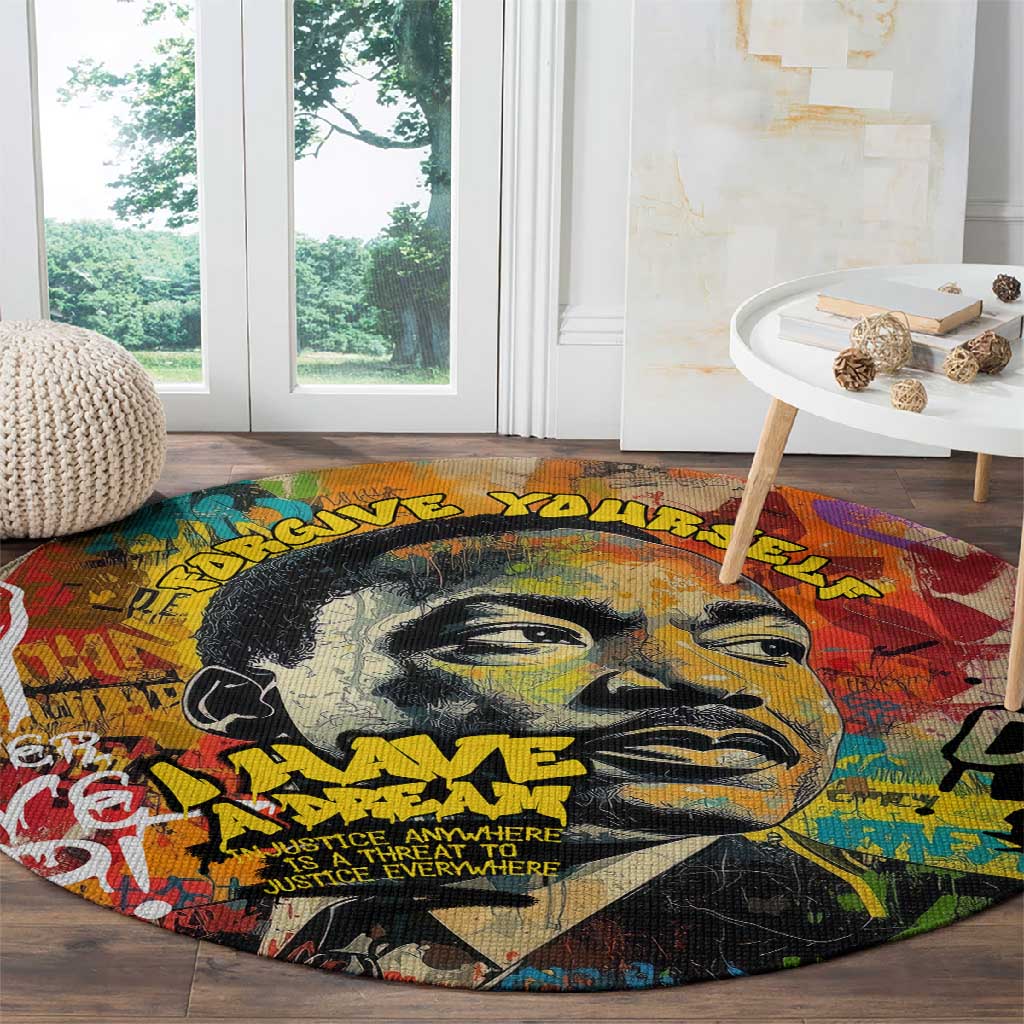Martin Luther King Graffiti Afro Round Carpet Colorful Spray Paint Quotes and Crown TS04