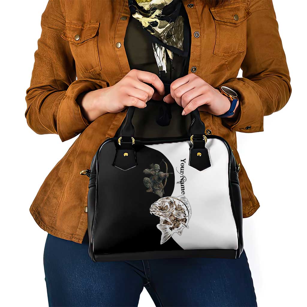 Carp Hunter Bowfishing Customize Name Shoulder Handbag Camouflage Archer Graphic and Black White Split Layout TS04