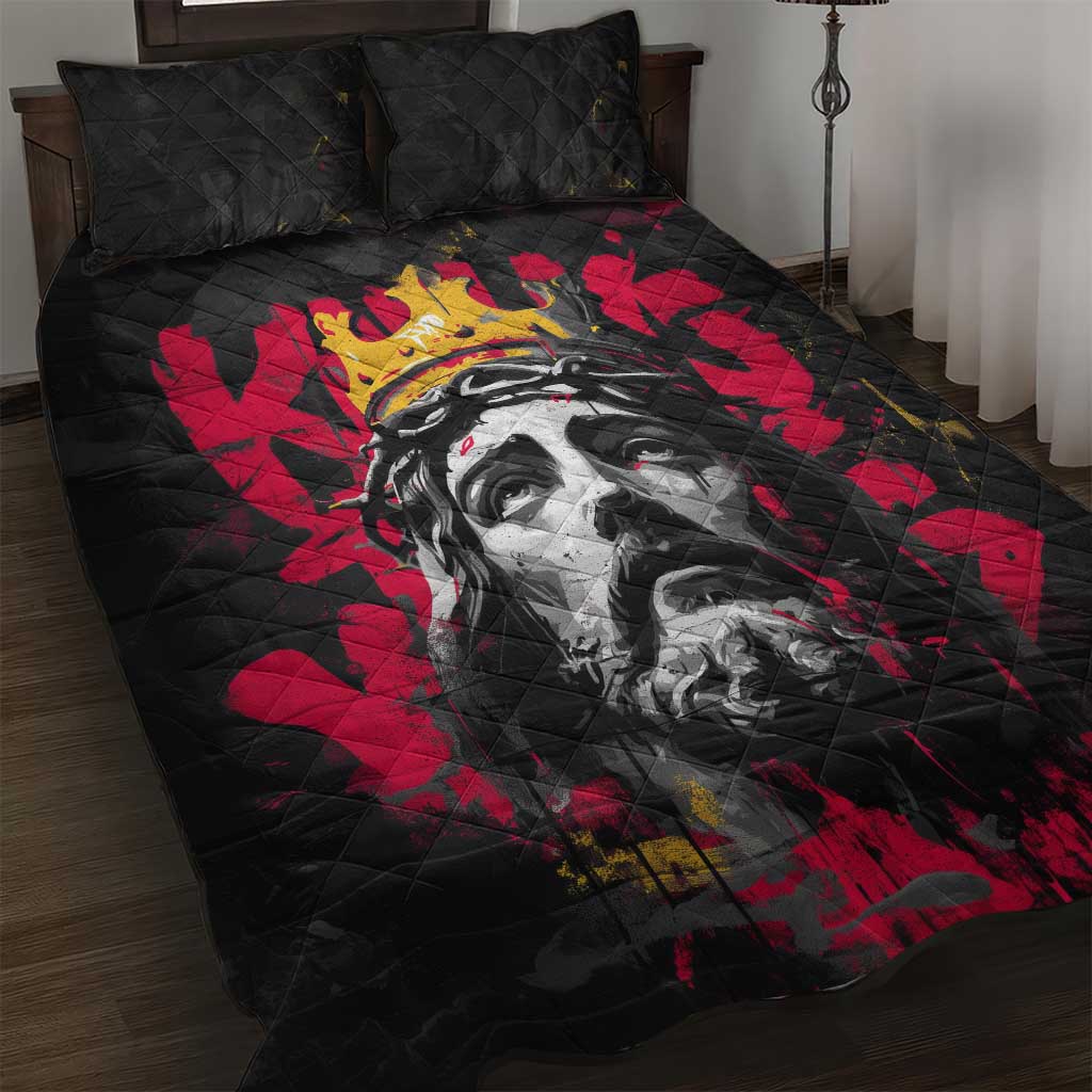Jesus Graffiti Design Quilt Bed Set Crowned Portrait and Urban Street Art Style TS04
