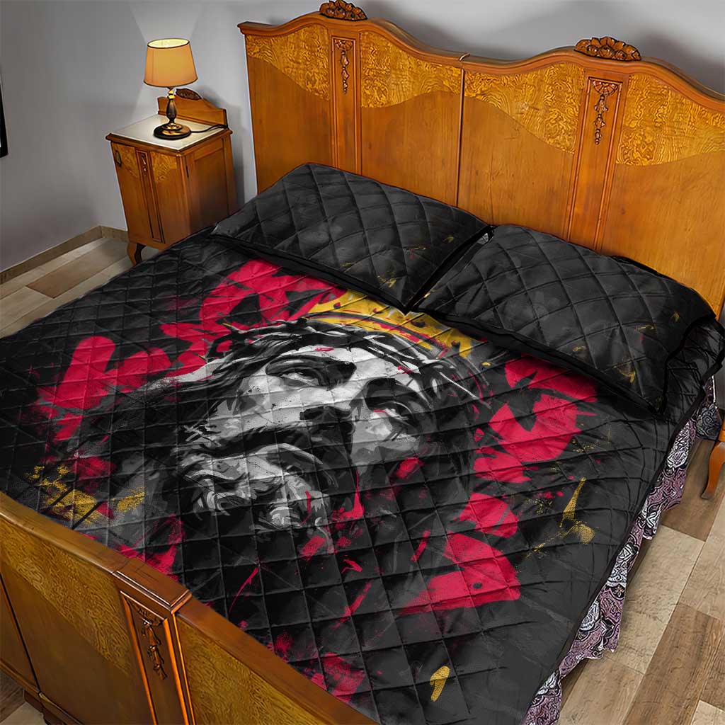 Jesus Graffiti Design Quilt Bed Set Crowned Portrait and Urban Street Art Style TS04