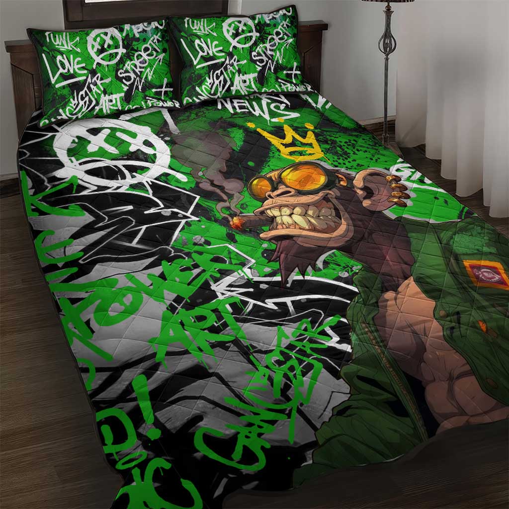 Graffiti Street Art Quilt Bed Set Smoking Ape Character and Neon Crown Symbols TS04
