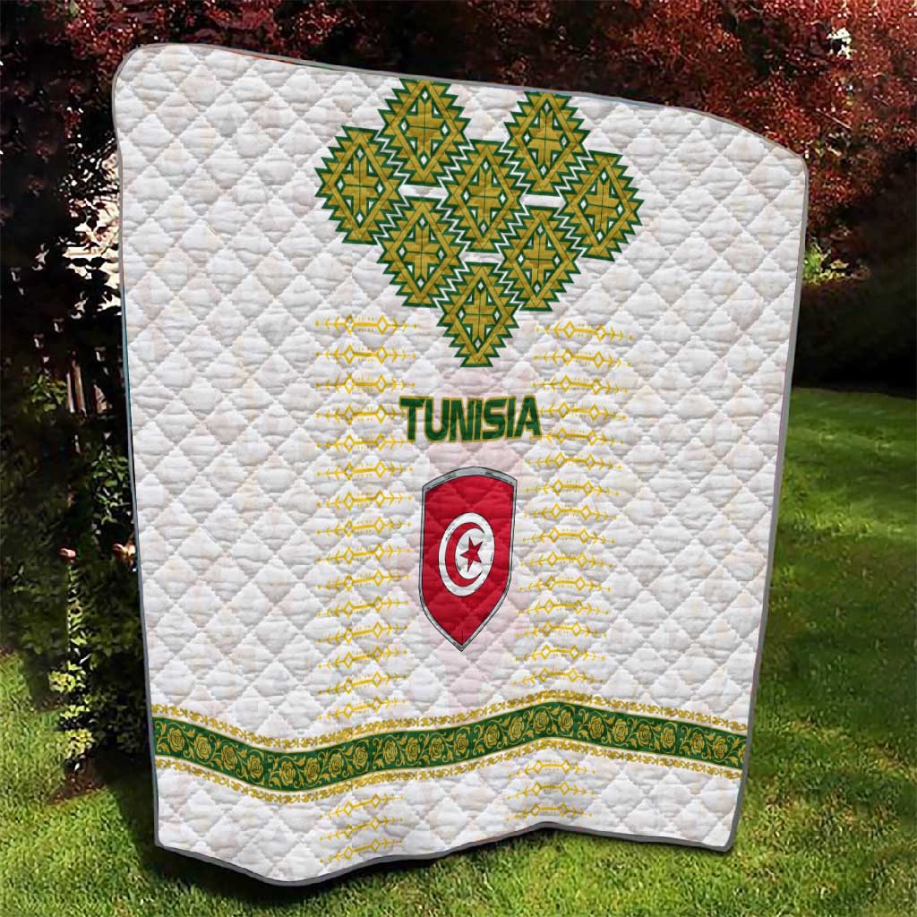Tunisia Flag Quilt with National Crest and Emblem TS04