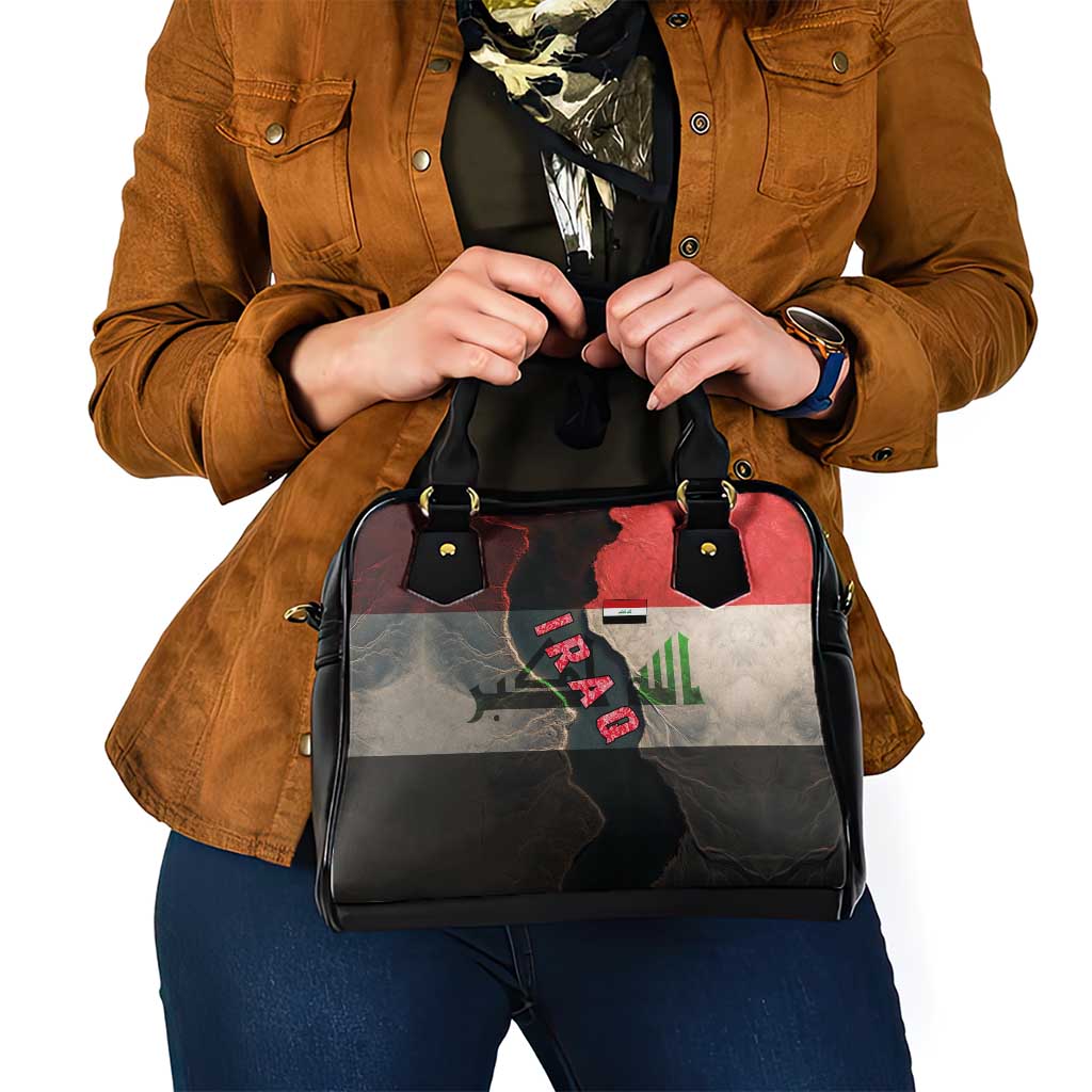 Iraq Flag Texture Shoulder Handbag with Golden Eagle Emblem and Cracked Earth Background Design TS04
