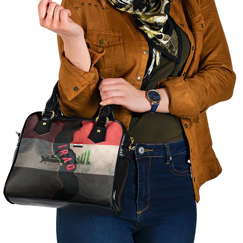 Iraq Flag Texture Shoulder Handbag with Golden Eagle Emblem and Cracked Earth Background Design TS04