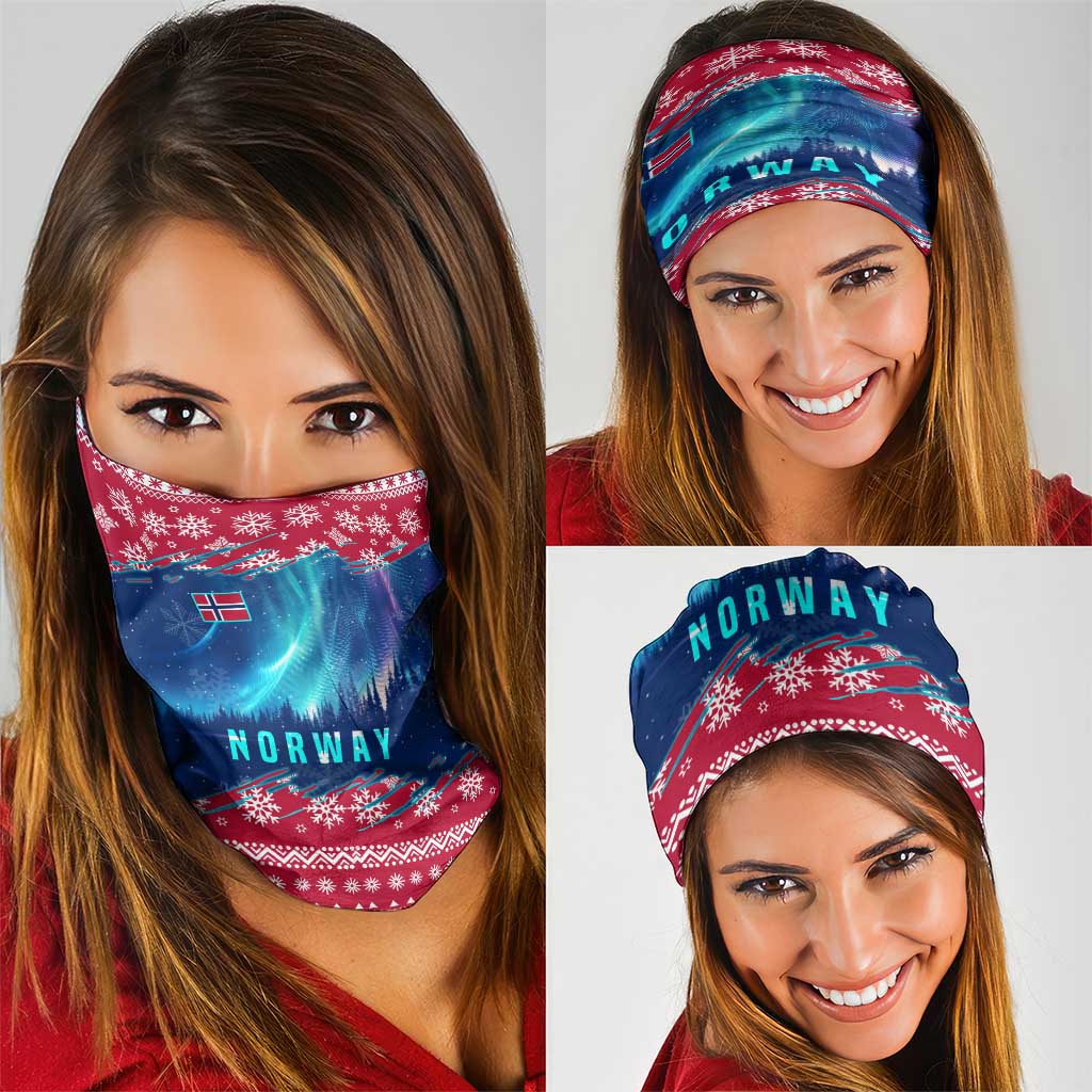 Norway Christmas Neck Gaiter with Northern Lights Snowflake Pattern and Nordic Forest TS04