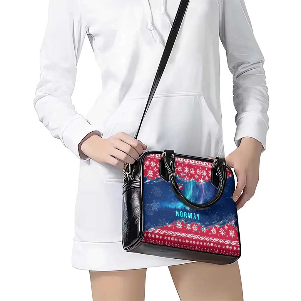 Norway Christmas Shoulder Handbag with Northern Lights Snowflake Pattern and Nordic Forest TS04
