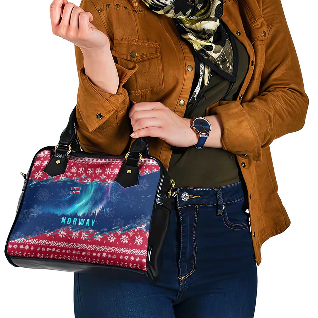 Norway Christmas Shoulder Handbag with Northern Lights Snowflake Pattern and Nordic Forest TS04