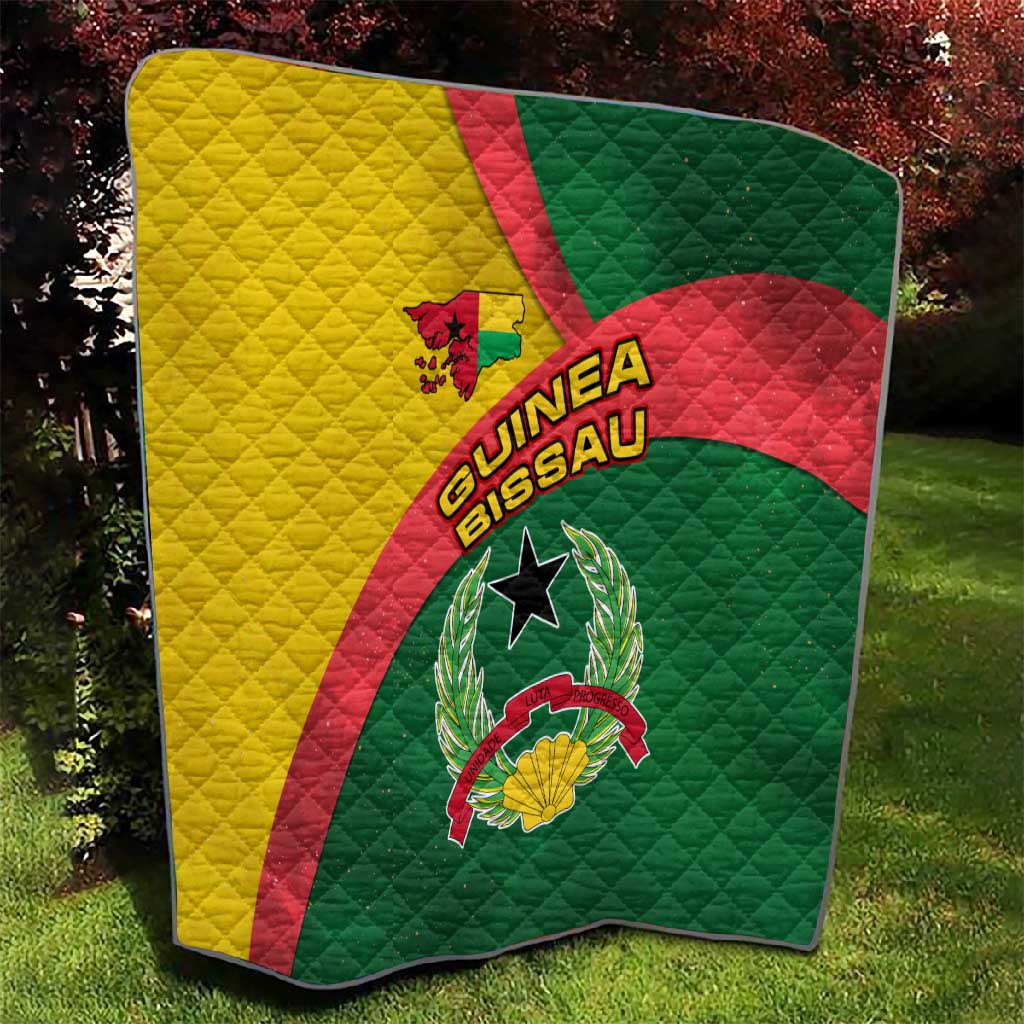 Guinea Bissau Quilt Green Yellow Red Swirl TS04