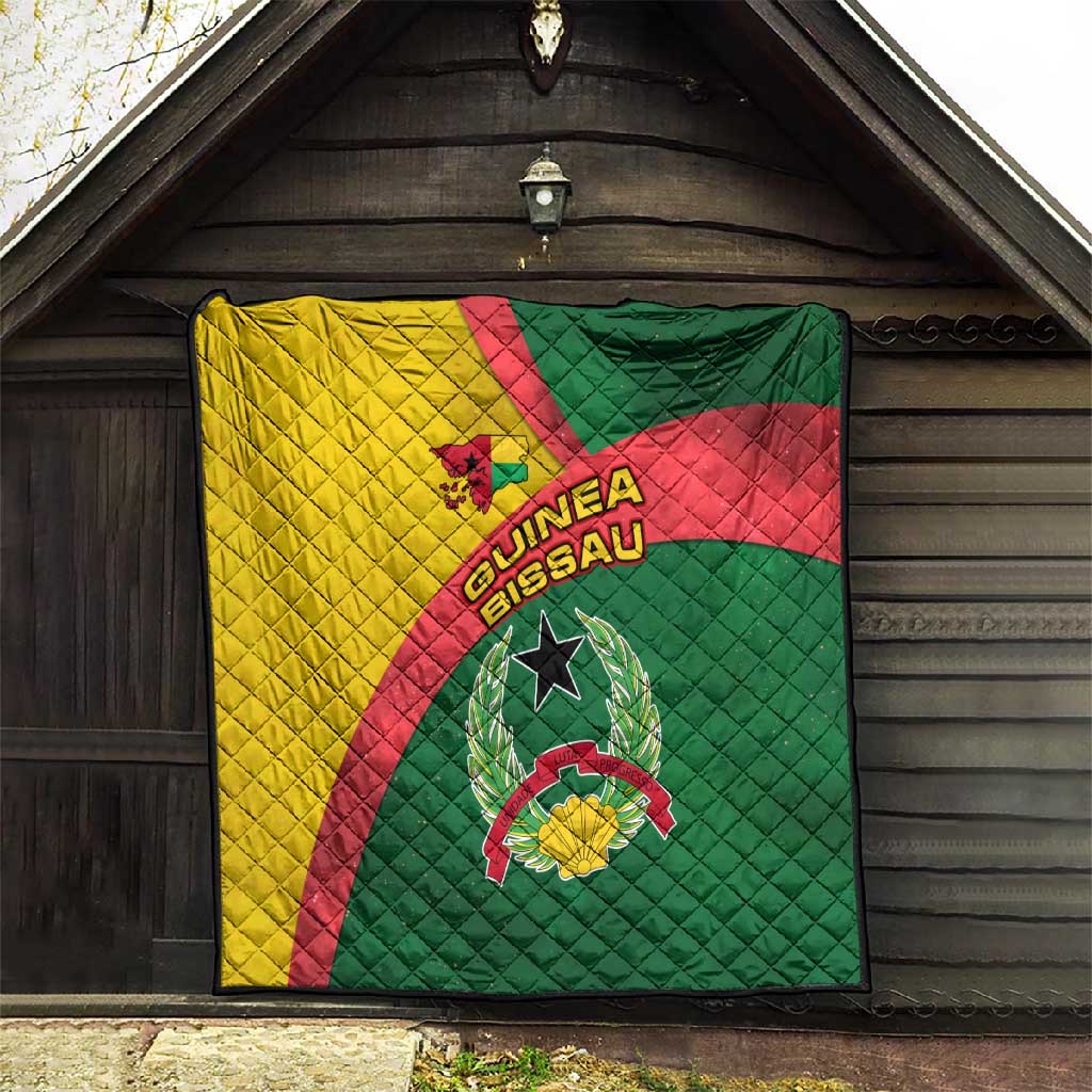 Guinea Bissau Quilt Green Yellow Red Swirl TS04