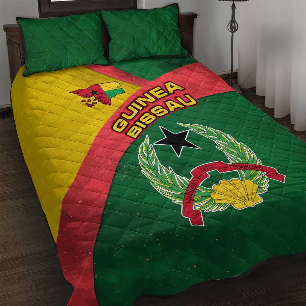 Guinea Bissau Quilt Bed Set Green Yellow Red Swirl TS04