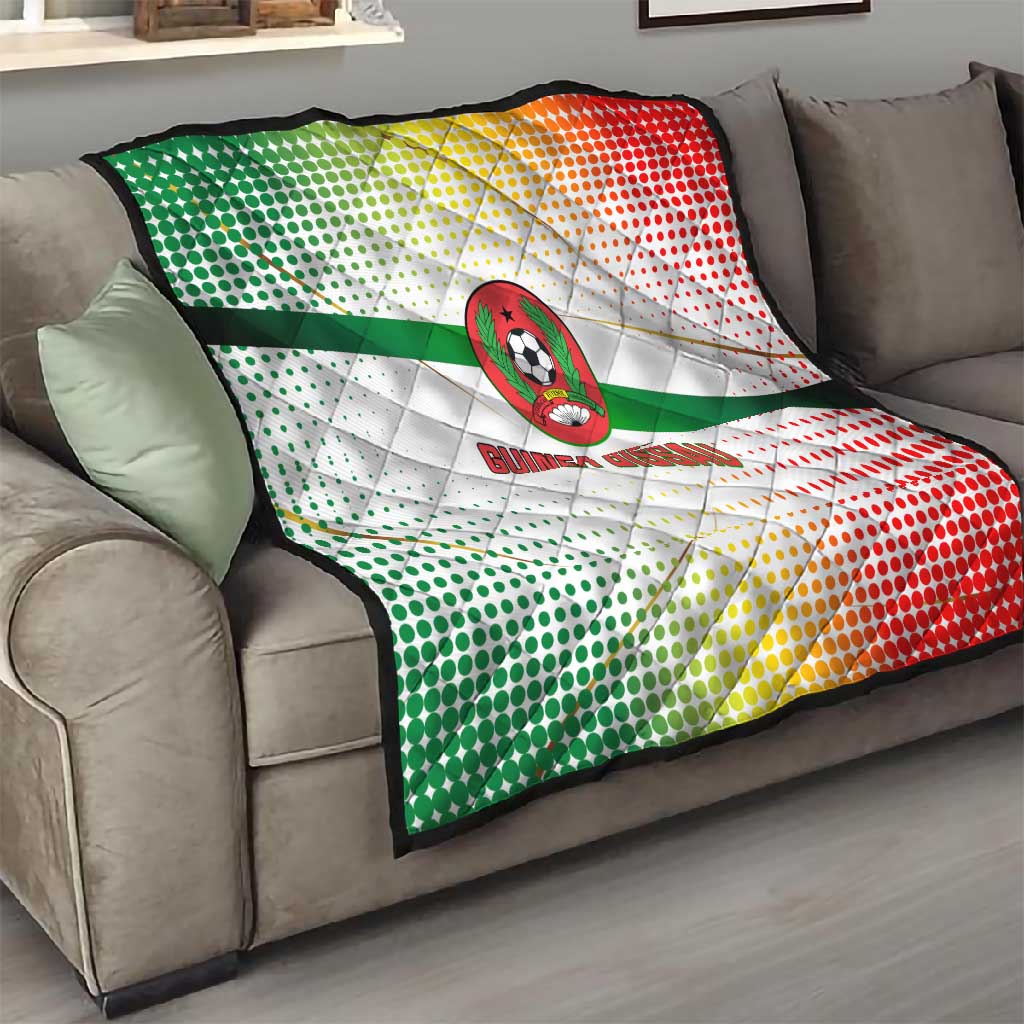 Guinea Bissau Quilt White Green Red Gradient TS04