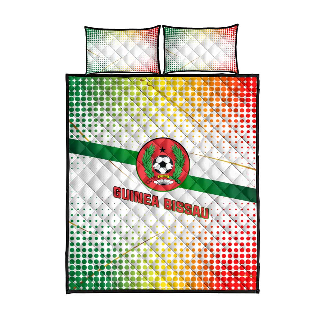 Guinea Bissau Quilt Bed Set White Green Red Gradient TS04