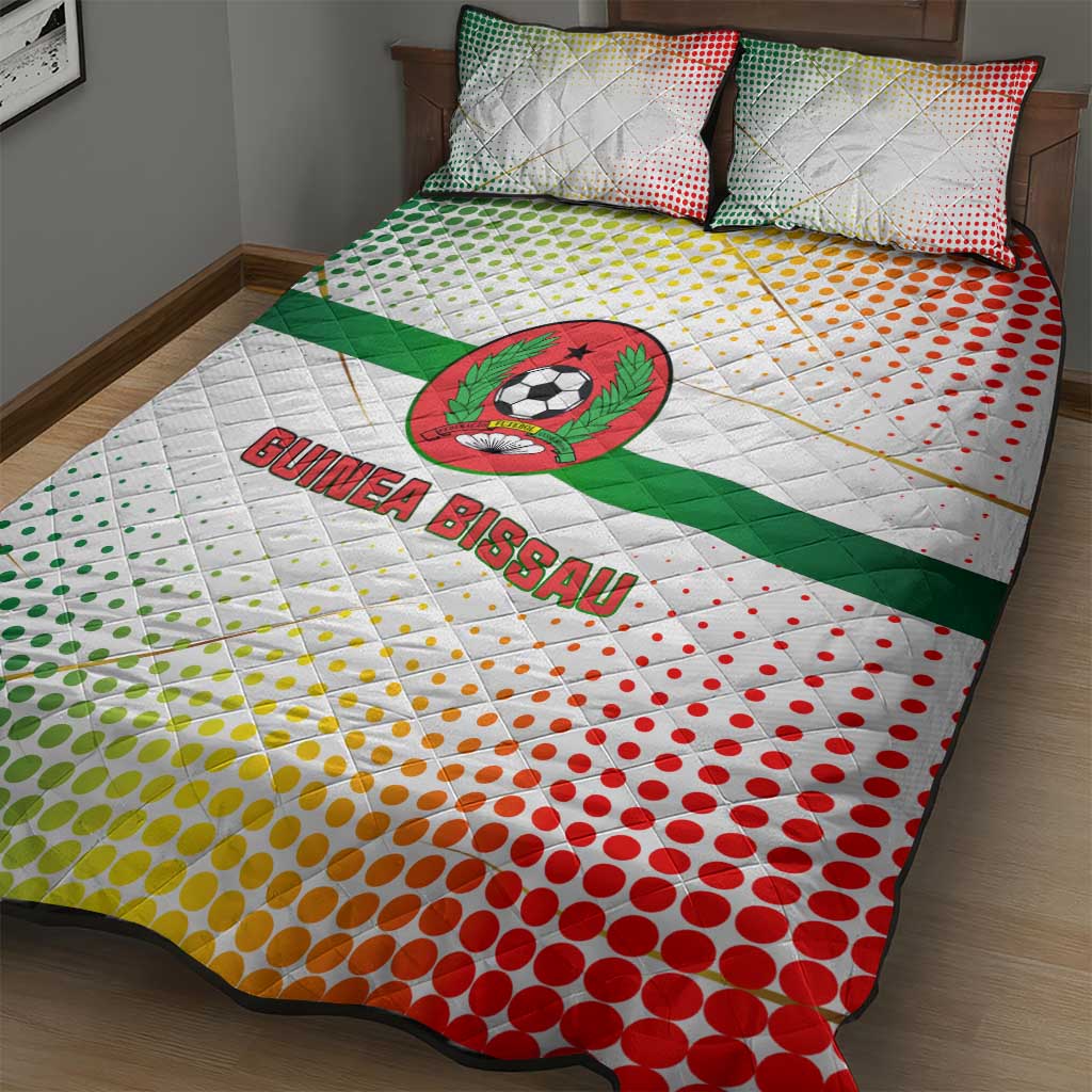 Guinea Bissau Quilt Bed Set White Green Red Gradient TS04