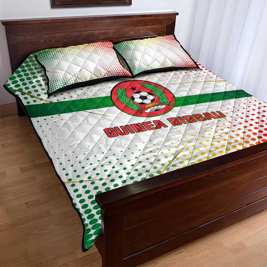 Guinea Bissau Quilt Bed Set White Green Red Gradient TS04