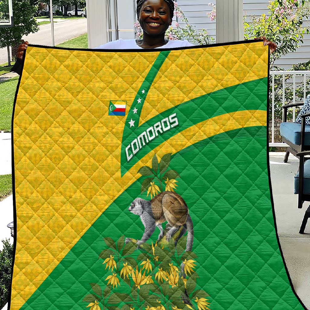 Comoros Quilt - National Flag Lemur Design and Ylang Ylang Flower Pattern TS04