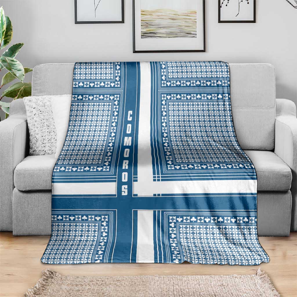 Comoros Blanket - Blue and White Traditional Geometric Pattern and National Flag Detail TS04