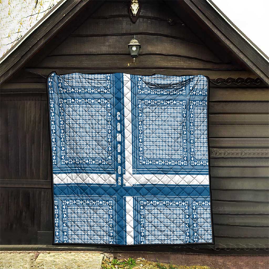 Comoros Quilt - Blue and White Traditional Geometric Pattern and National Flag Detail TS04