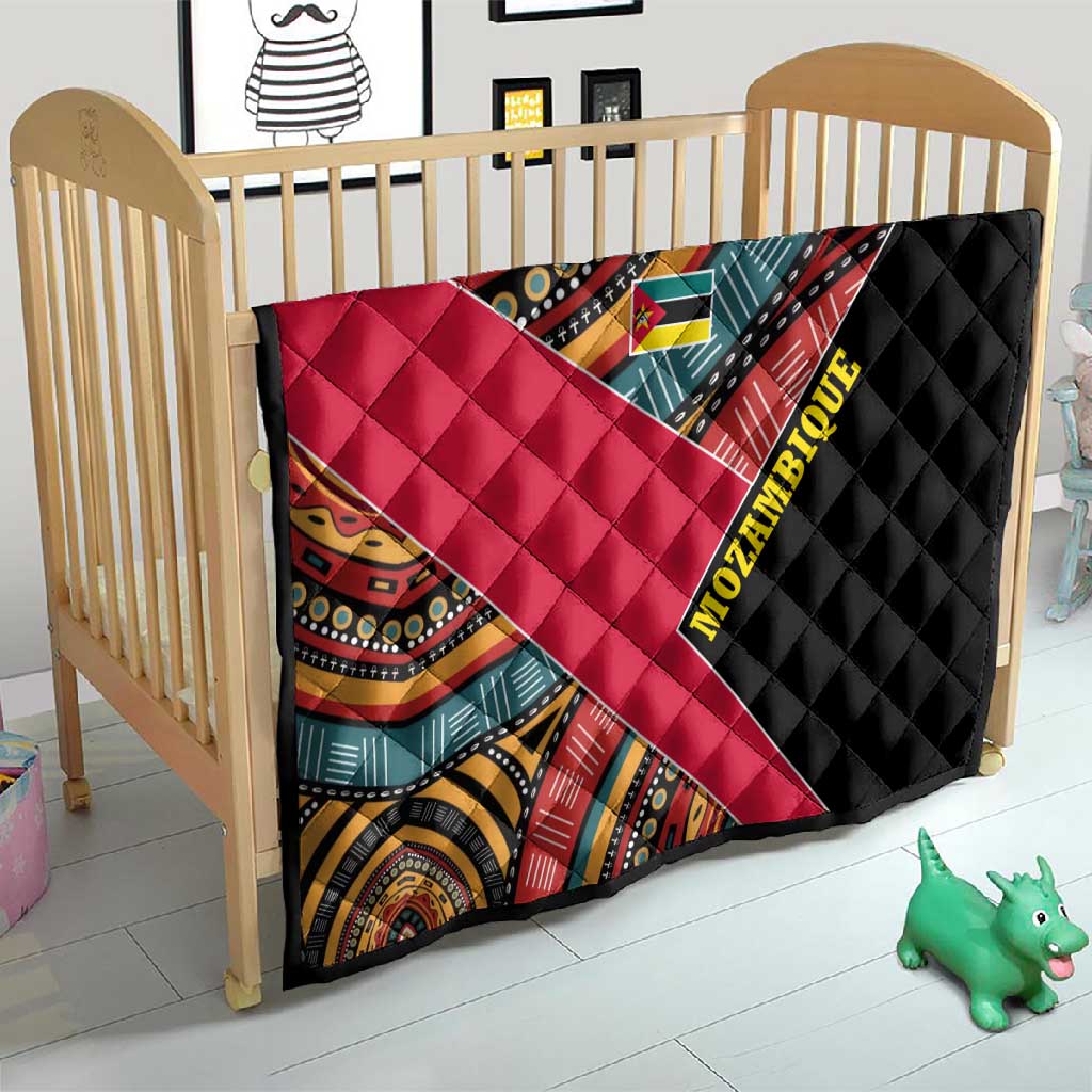 Mozambique Quilt Red Black Geometric Design and Tribal Pattern TS04