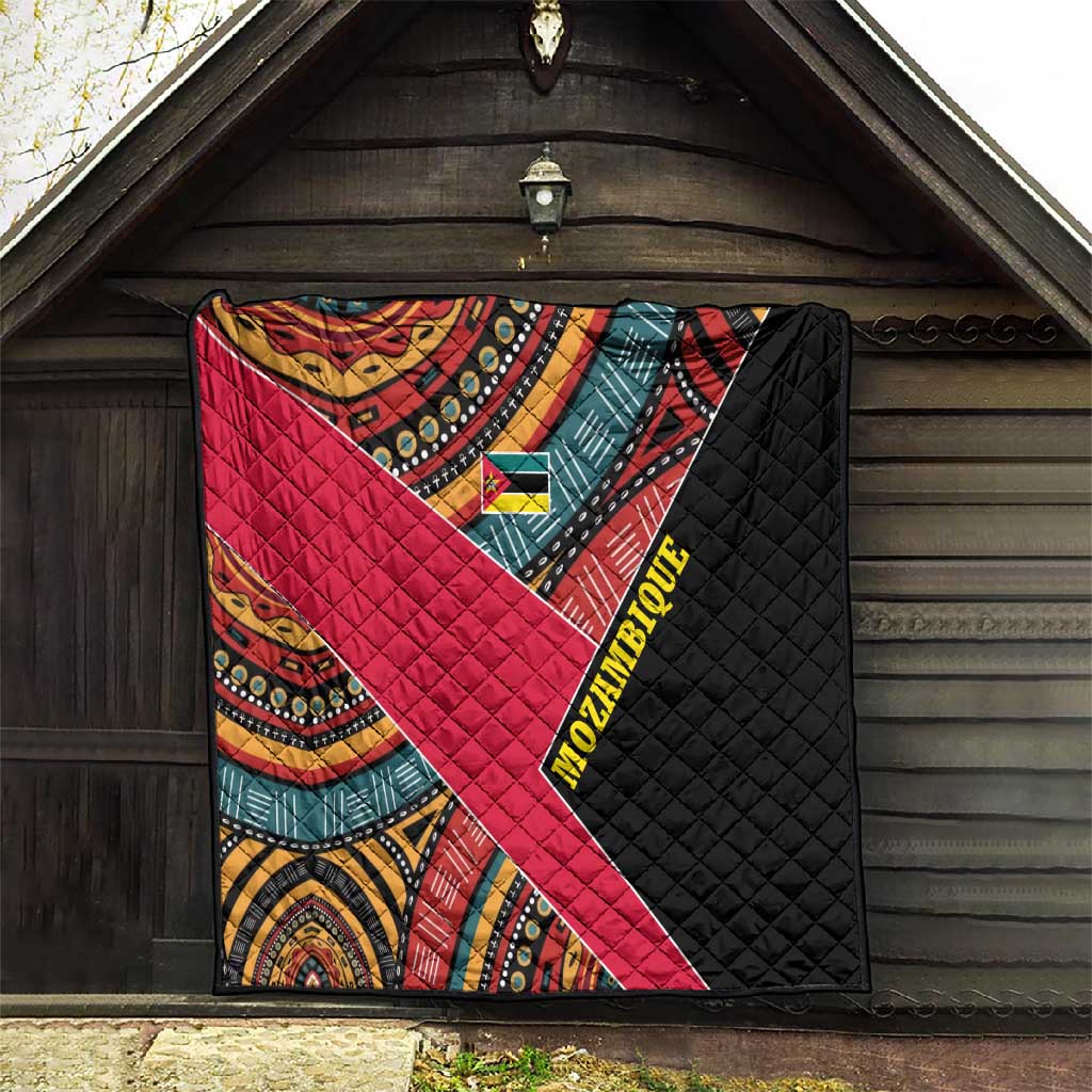 Mozambique Quilt Red Black Geometric Design and Tribal Pattern TS04