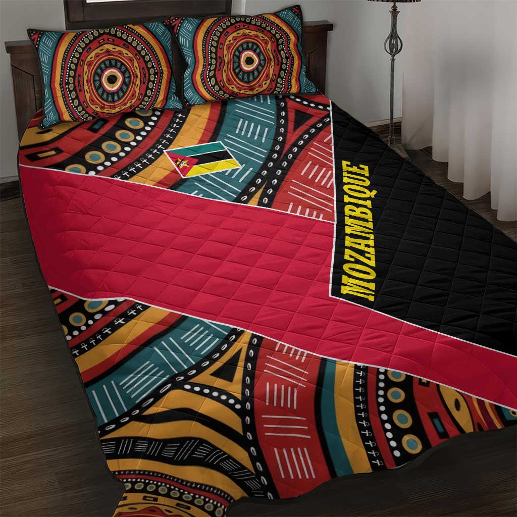 Mozambique Quilt Bed Set Red Black Geometric Design and Tribal Pattern TS04