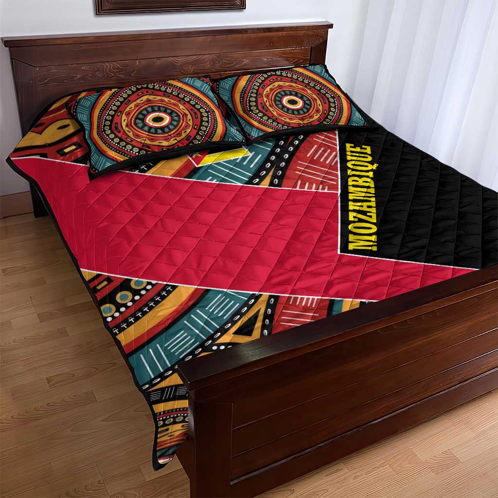 Mozambique Quilt Bed Set Red Black Geometric Design and Tribal Pattern TS04